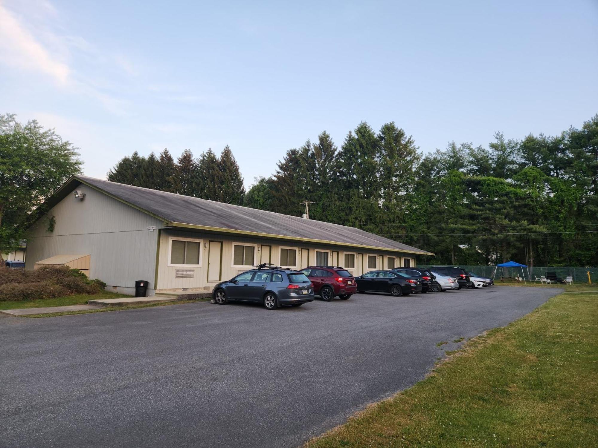 Glenwood Inn & Conference Center 特拉华沃特加普 外观 照片