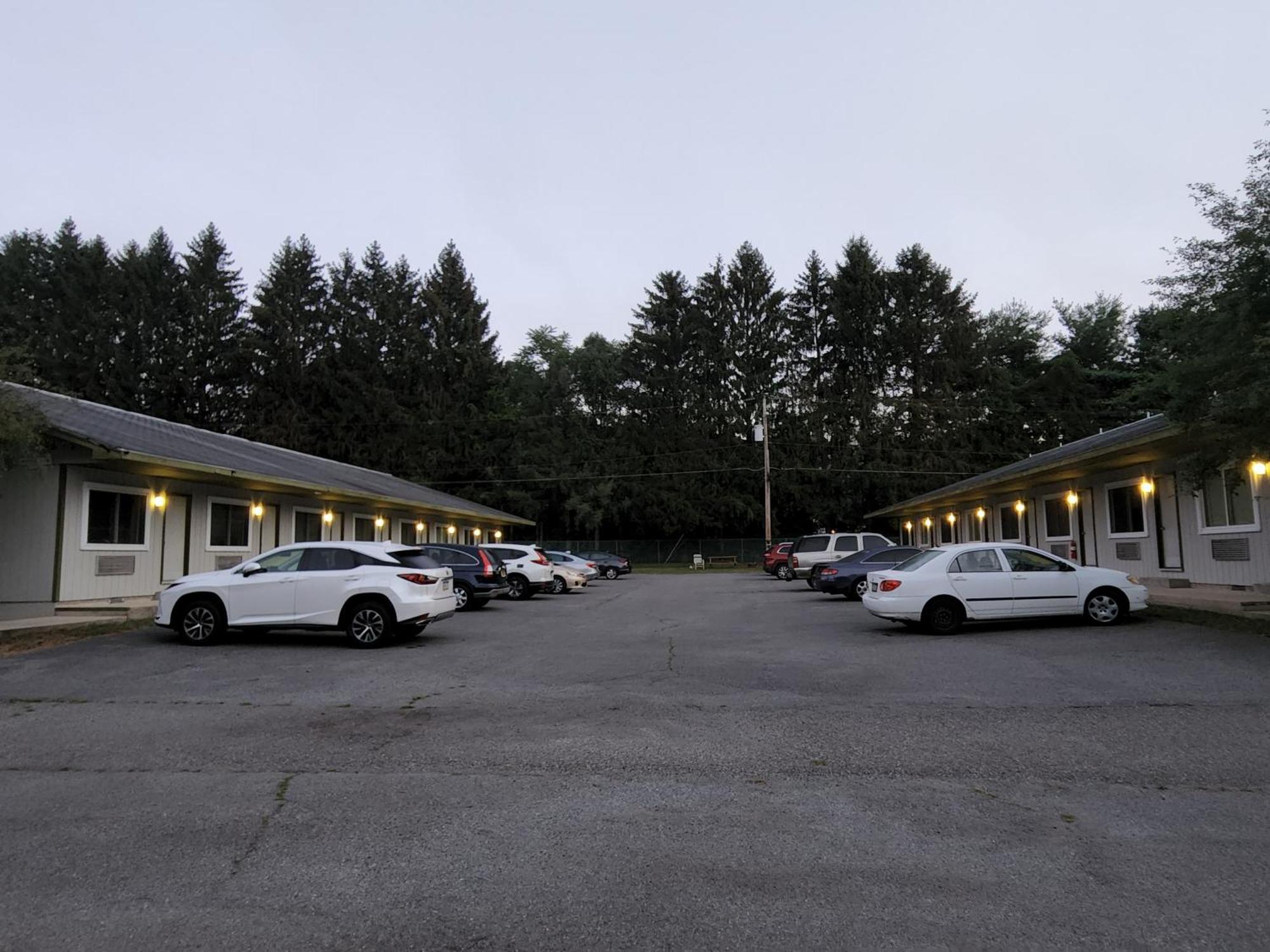 Glenwood Inn & Conference Center 特拉华沃特加普 外观 照片